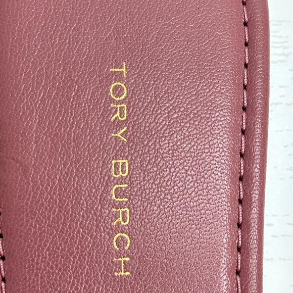 Tory Burch New! Lavender Pink Leather Flip Flop Sandals Gold Logo Summer Vacay 9 - Picture 3 of 9